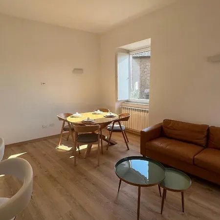 Apartamento Con Terrazzo *